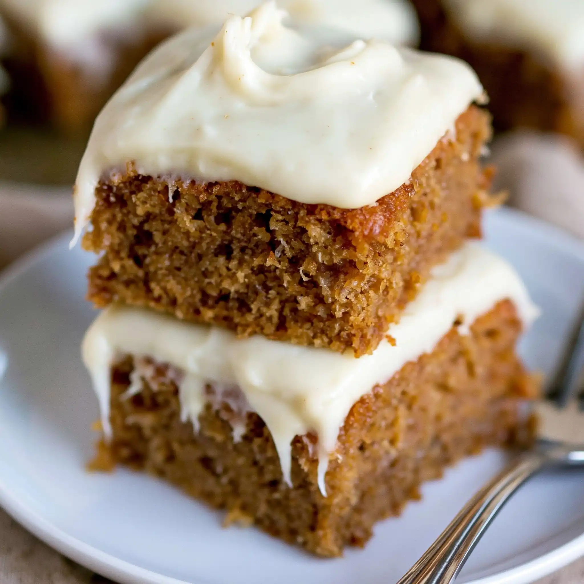 Applesauce Cake: A Soft, Moist, and Easy Family Favorite 7 Applesauce Cake