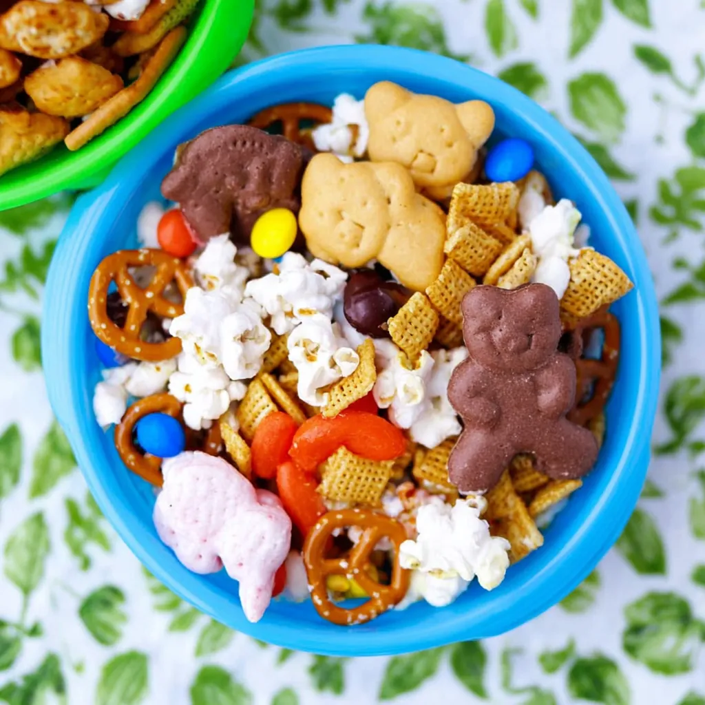 Zoo Trail Mix: A Fun and Easy Kids Snack 7 Zoo Trail Mix